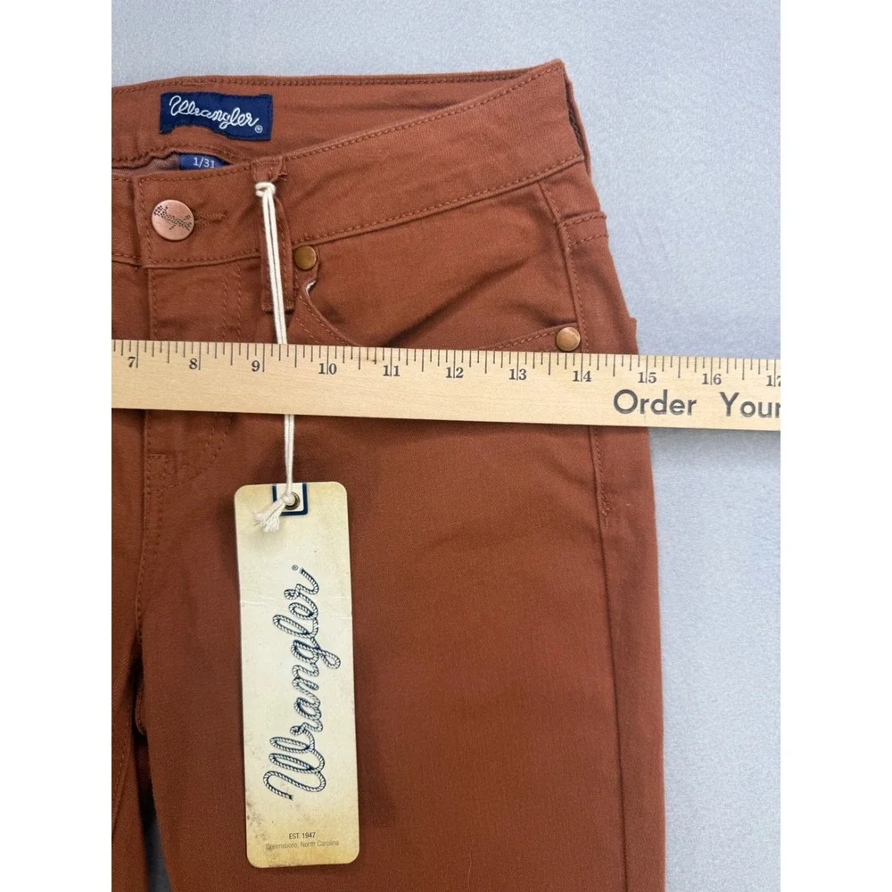 Wrangler Women's Skinny Fit Stretch Jeans Rusty Brown Size 1/31‎ New